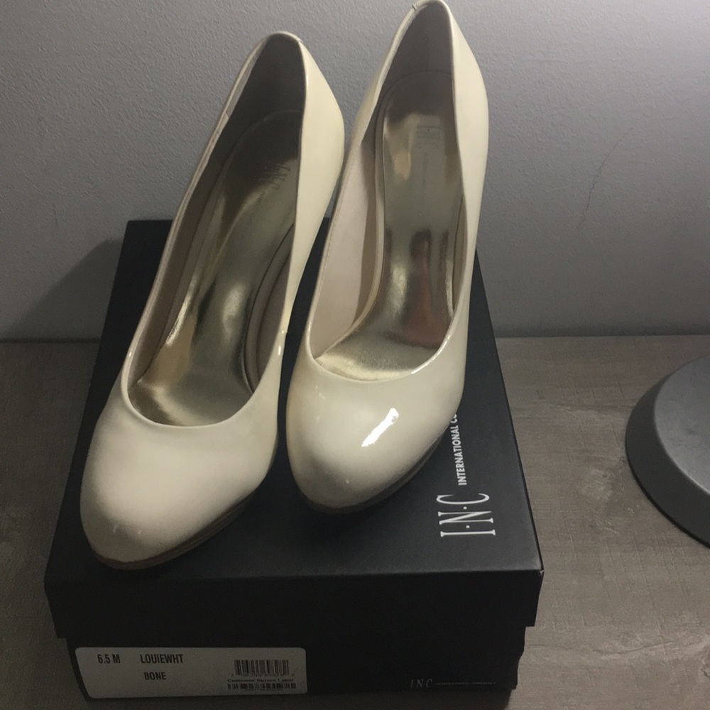 Patent Leather Beige Pumps
